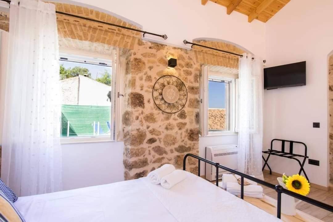 Nikolas Est 1773 Villa Áno Korakiána Exteriör bild